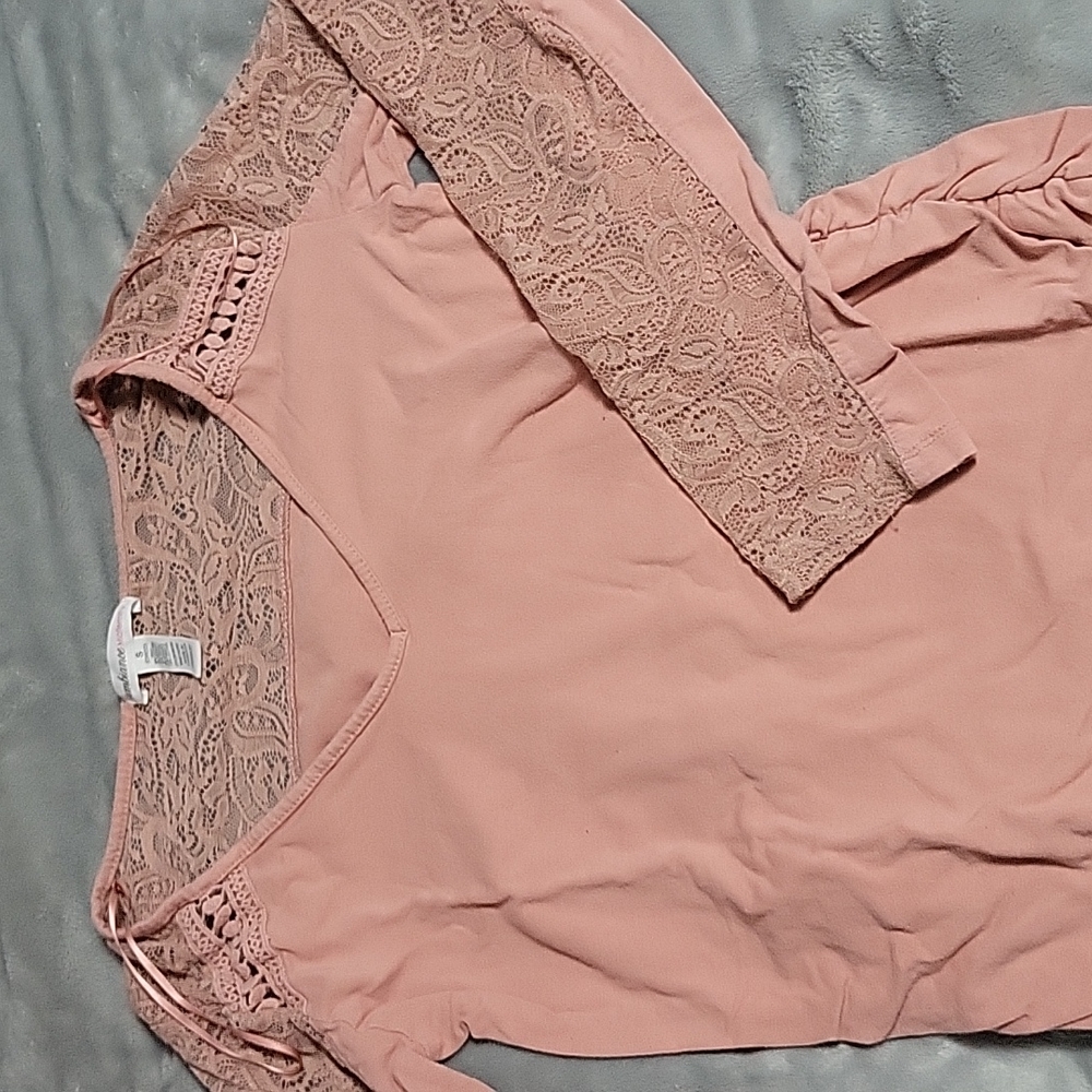 Pink maternity shirt